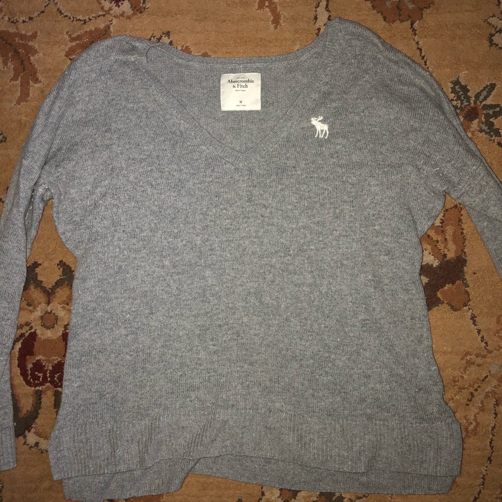 Grey sweater